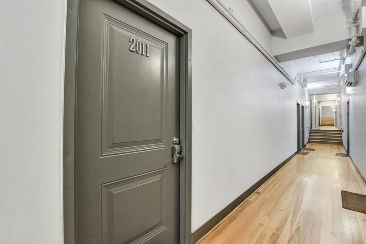 Lush Savannah Loft - Near Plant Riverside District Экстерьер фото