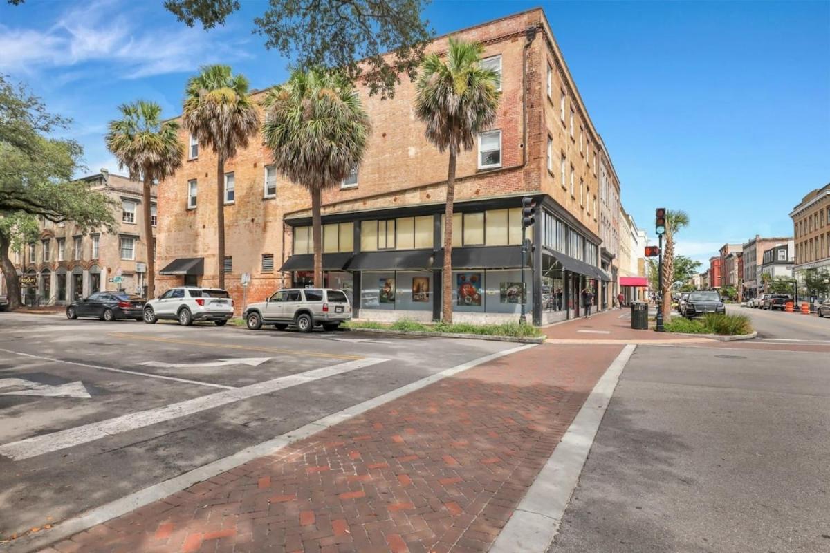 Lush Savannah Loft - Near Plant Riverside District Экстерьер фото